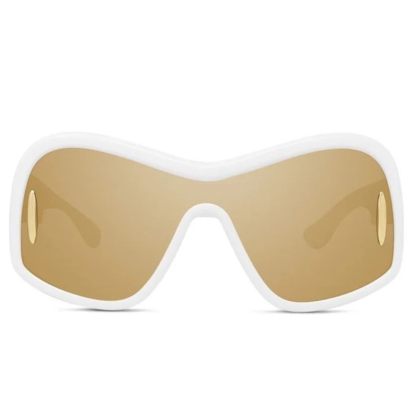 Excluded Loewe Sunglasses, New 340 - Picture 4 of 6